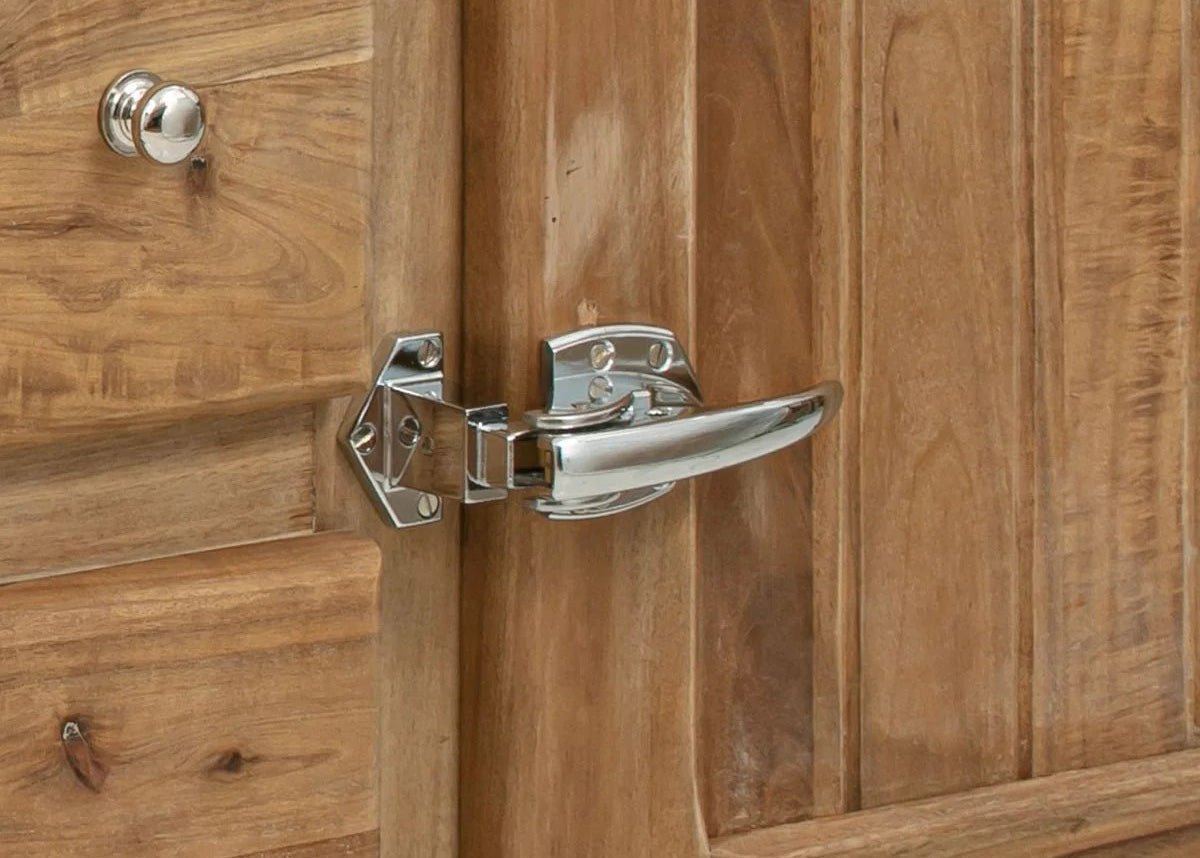 Hardware and Accessories